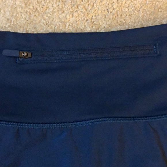 Lululemon run times short - Picture 4 of 4